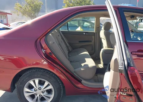 2005 Toyota Camry Le V6 from USA, damaged, VIN 4T1BF30K65U096853